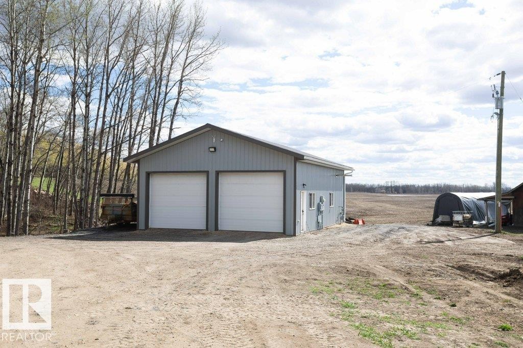 












27132A Twp Rd 632

,
Rural Westlock County,




AB
T0G 1H0

