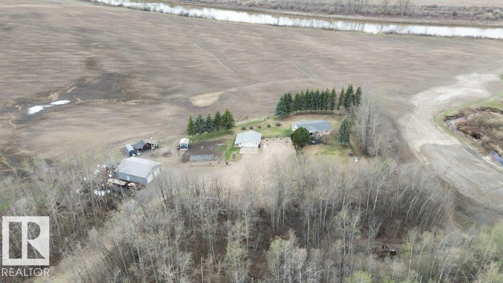 












27132A Twp Rd 632

,
Rural Westlock County,




AB
T0G 1H0

