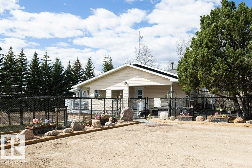 












27132A Twp Rd 632

,
Rural Westlock County,




AB
T0G 1H0

