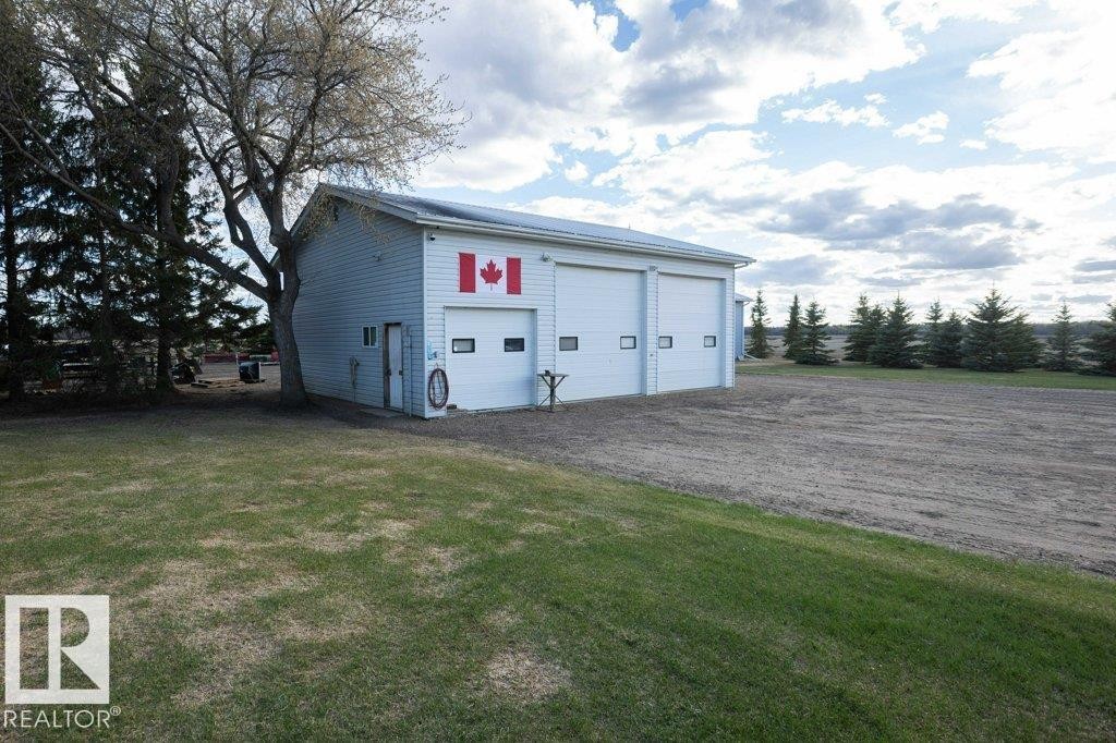 












25525 HWY 661

,
Rural Westlock County,




AB
T0G 0S0

