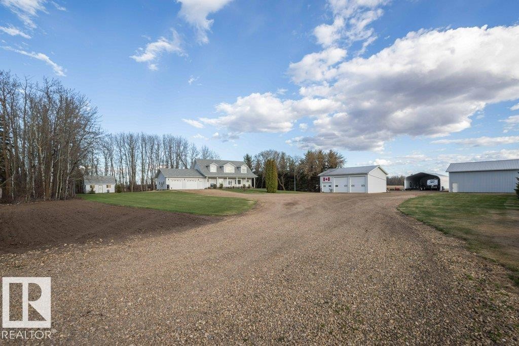 












25525 HWY 661

,
Rural Westlock County,




AB
T0G 0S0

