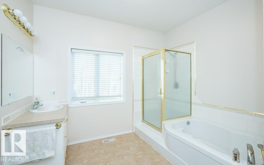 












25525 HWY 661

,
Rural Westlock County,




AB
T0G 0S0

