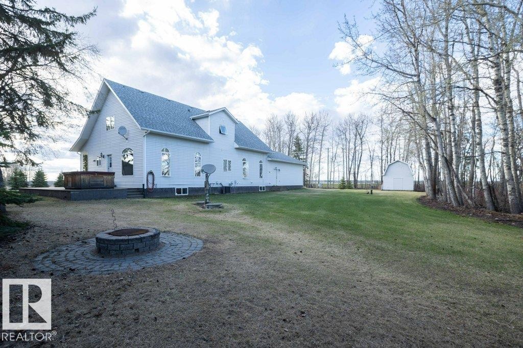 












25525 HWY 661

,
Rural Westlock County,




AB
T0G 0S0

