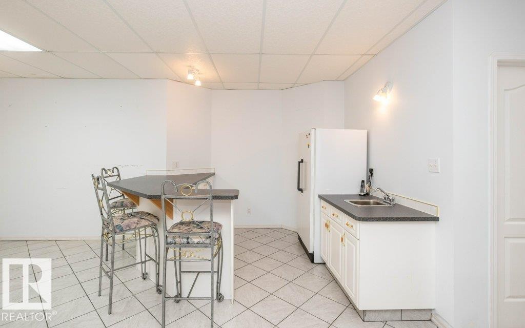












25525 HWY 661

,
Rural Westlock County,




AB
T0G 0S0

