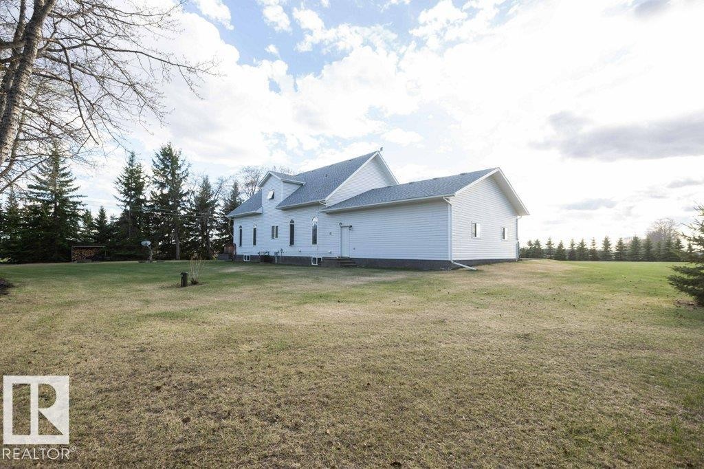 












25525 HWY 661

,
Rural Westlock County,




AB
T0G 0S0

