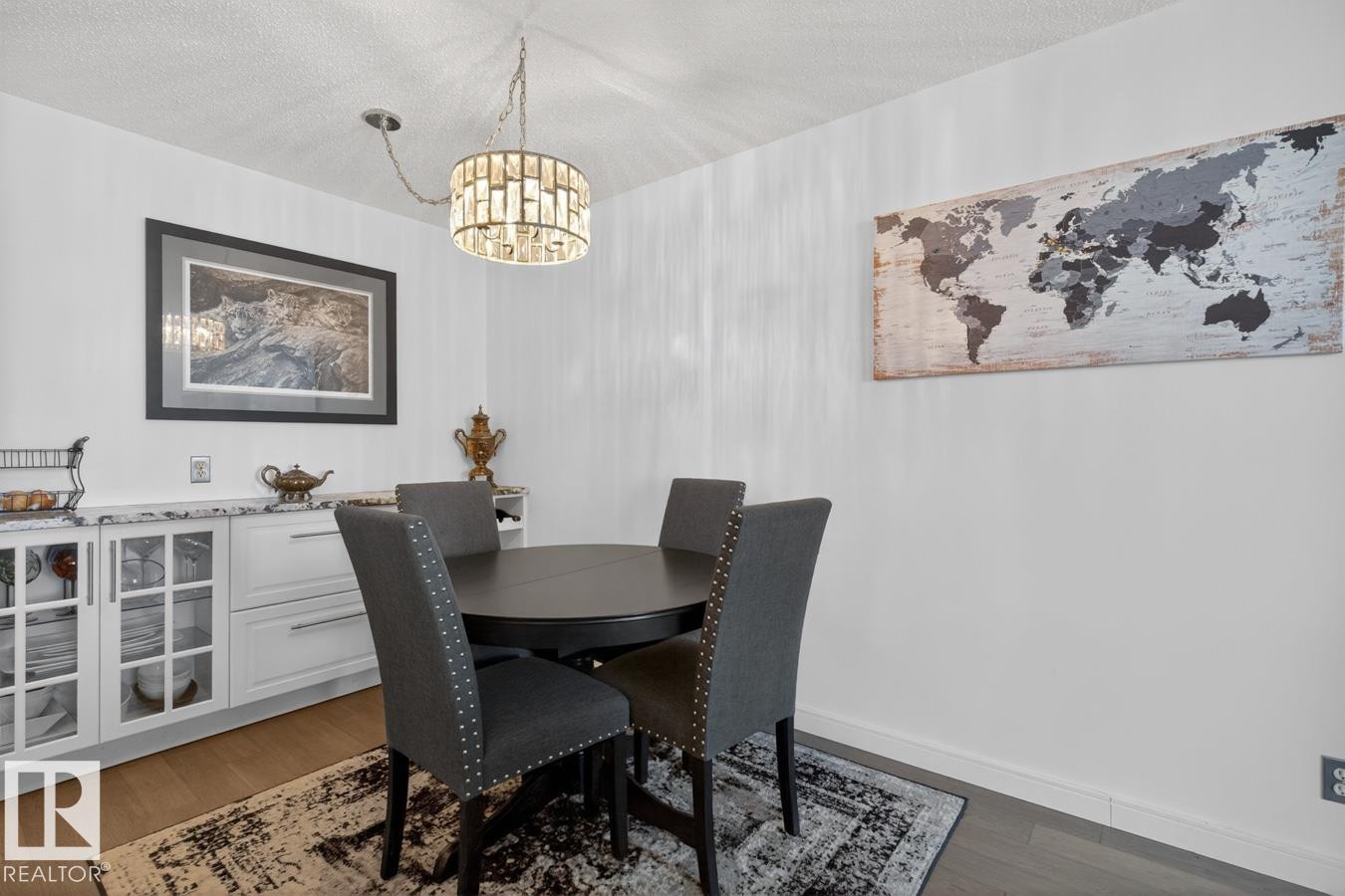 












1103 11307 99 Avenue

,
Edmonton,




AB
T5K 0H2

