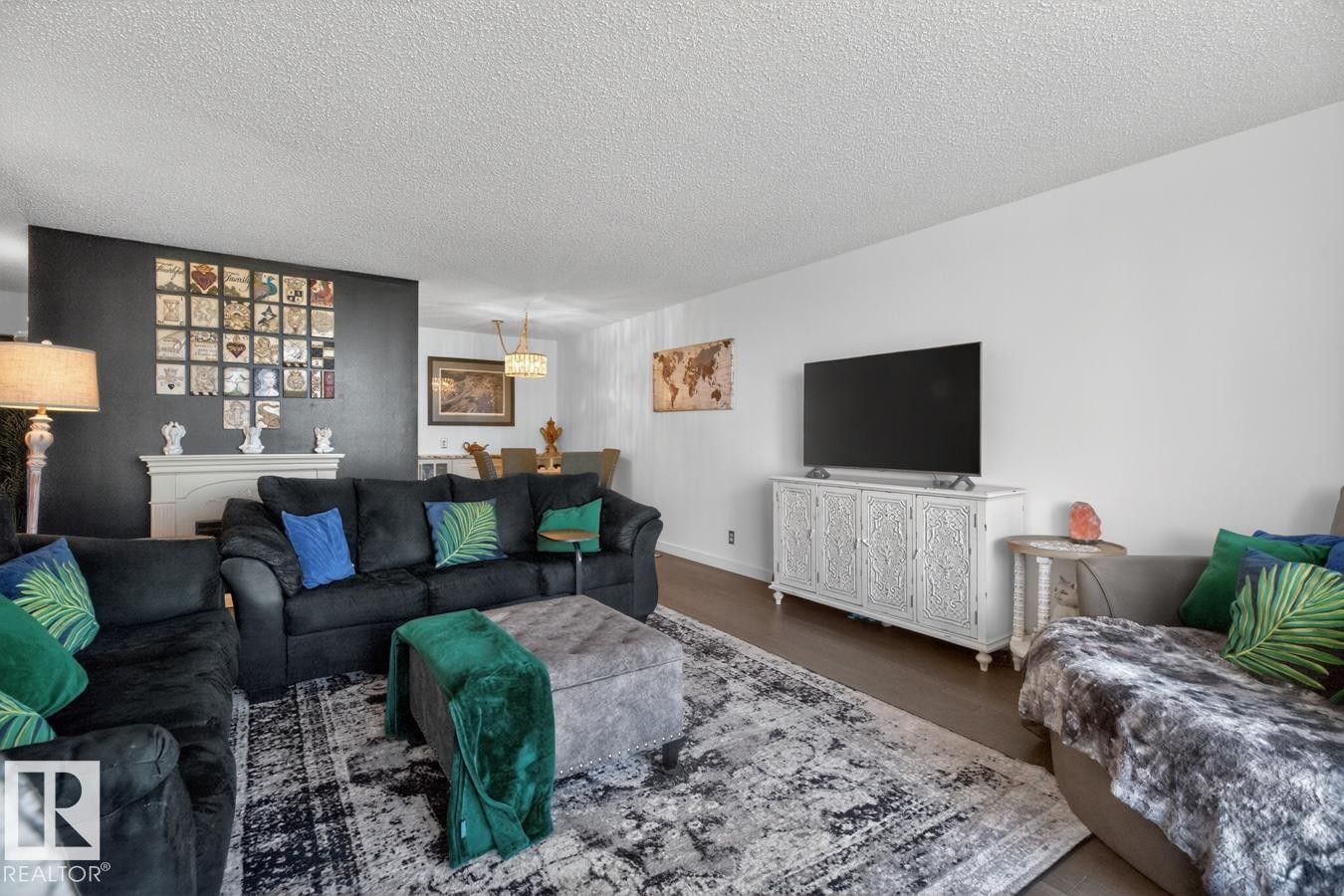 












1103 11307 99 Avenue

,
Edmonton,




AB
T5K 0H2

