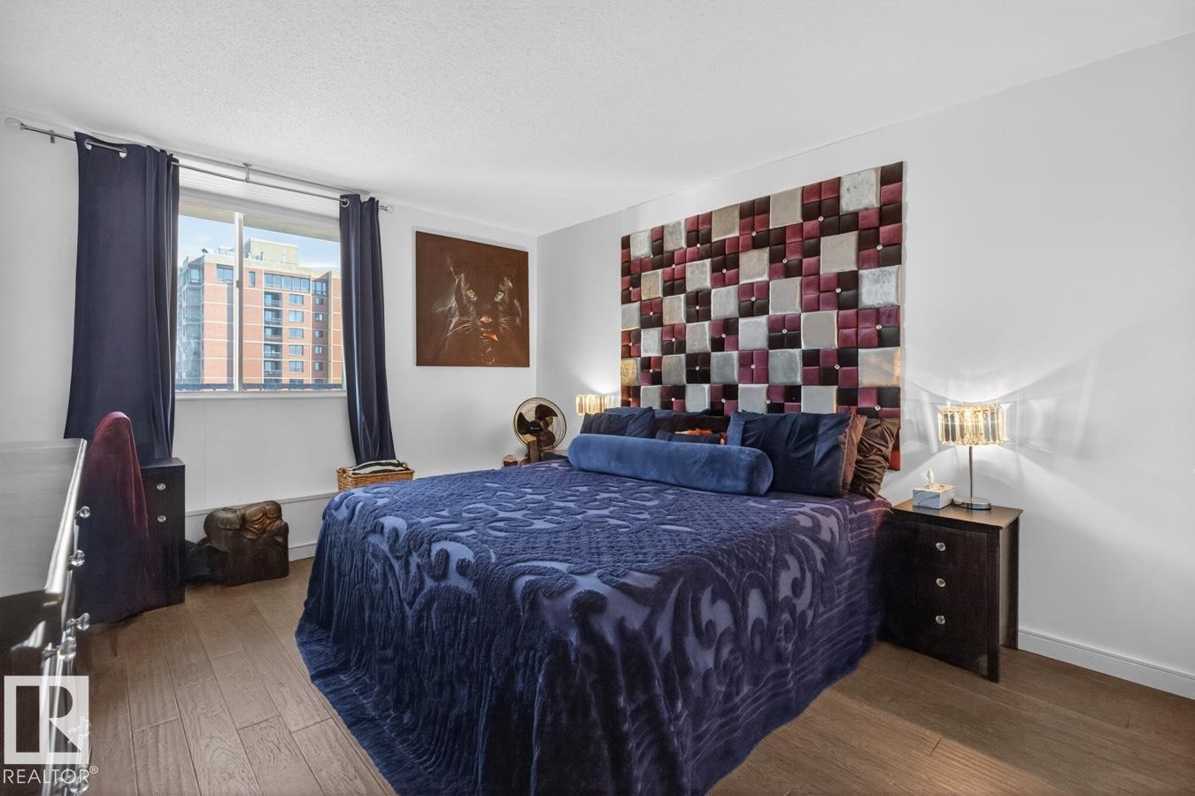 












1103 11307 99 Avenue

,
Edmonton,




AB
T5K 0H2

