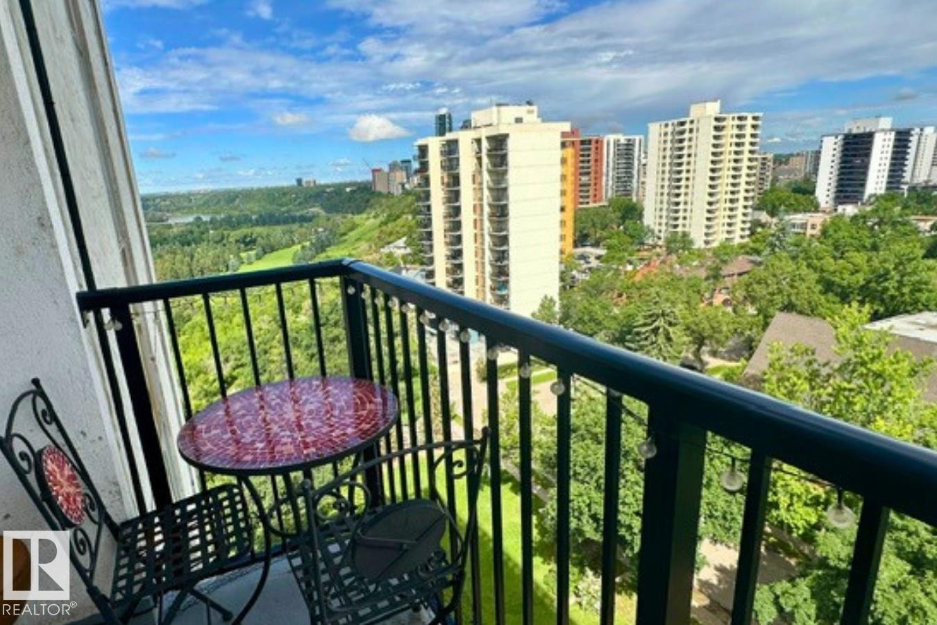 












1103 11307 99 Avenue

,
Edmonton,




AB
T5K 0H2

