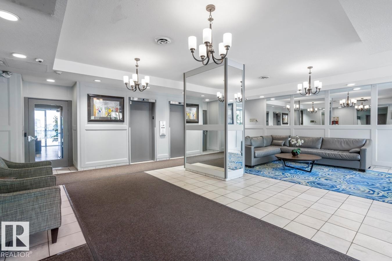 












1103 11307 99 Avenue

,
Edmonton,




AB
T5K 0H2

