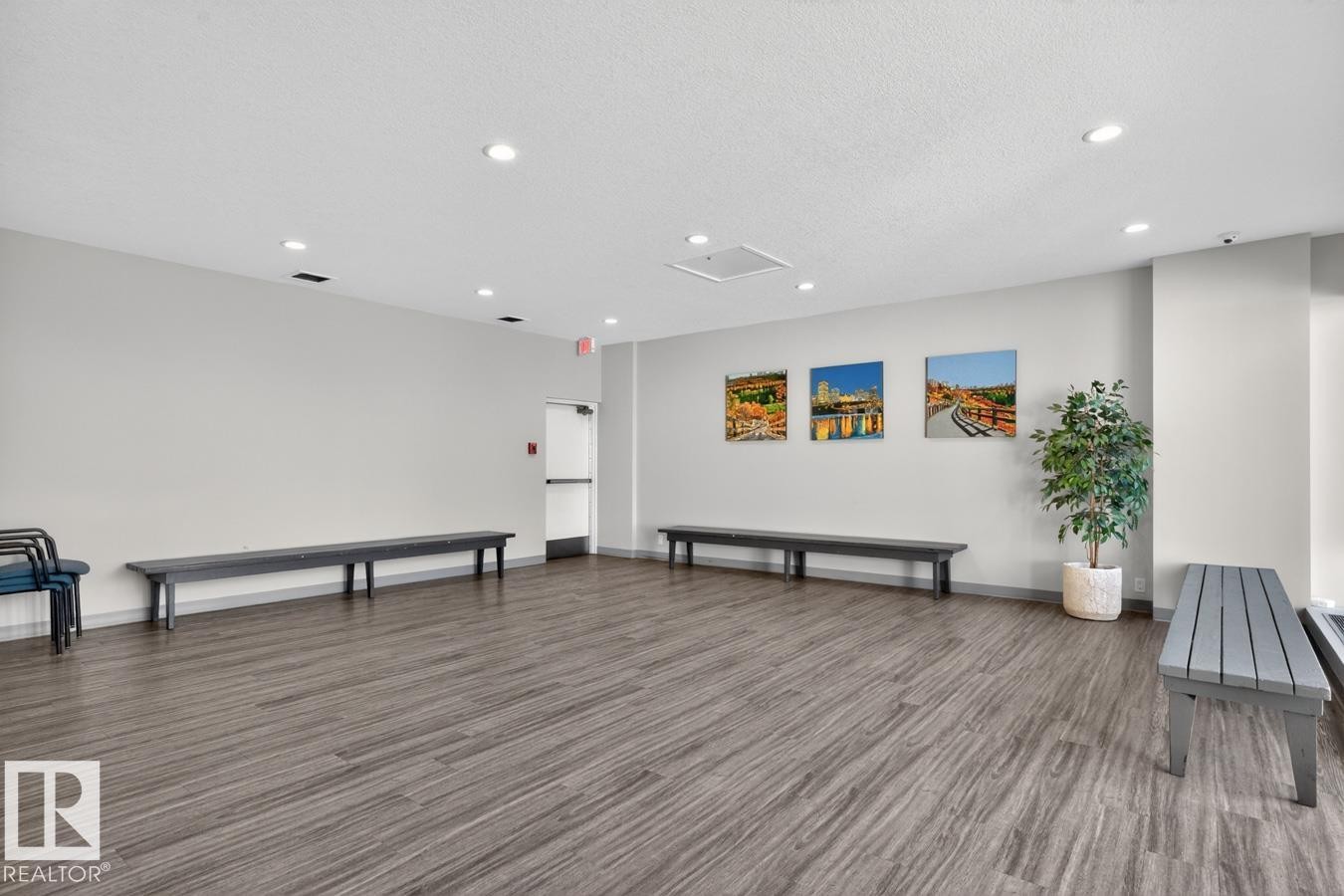 












1103 11307 99 Avenue

,
Edmonton,




AB
T5K 0H2

