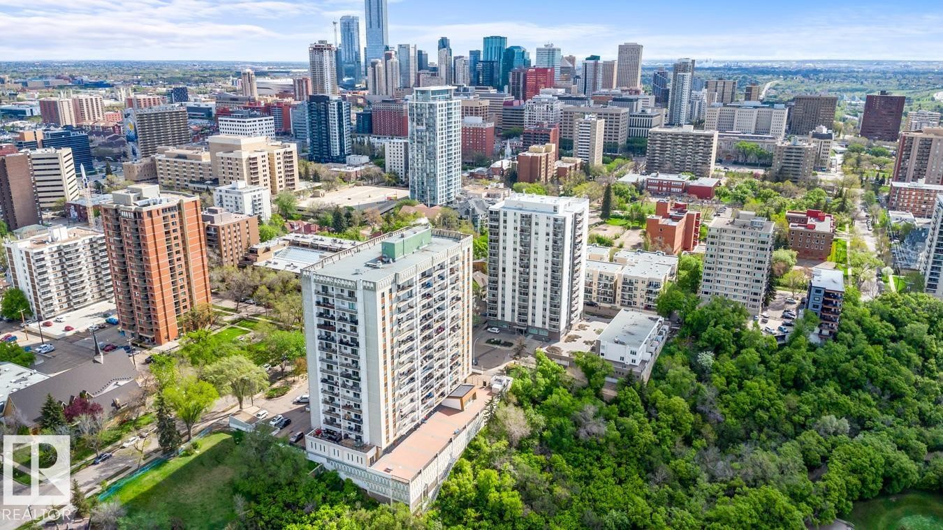 












1103 11307 99 Avenue

,
Edmonton,




AB
T5K 0H2

