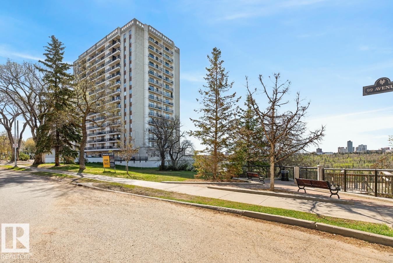 












1103 11307 99 Avenue

,
Edmonton,




AB
T5K 0H2


