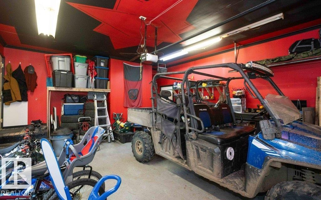 












5116 51 Avenue

,
Pickardville,




AB
T0G 1W0

