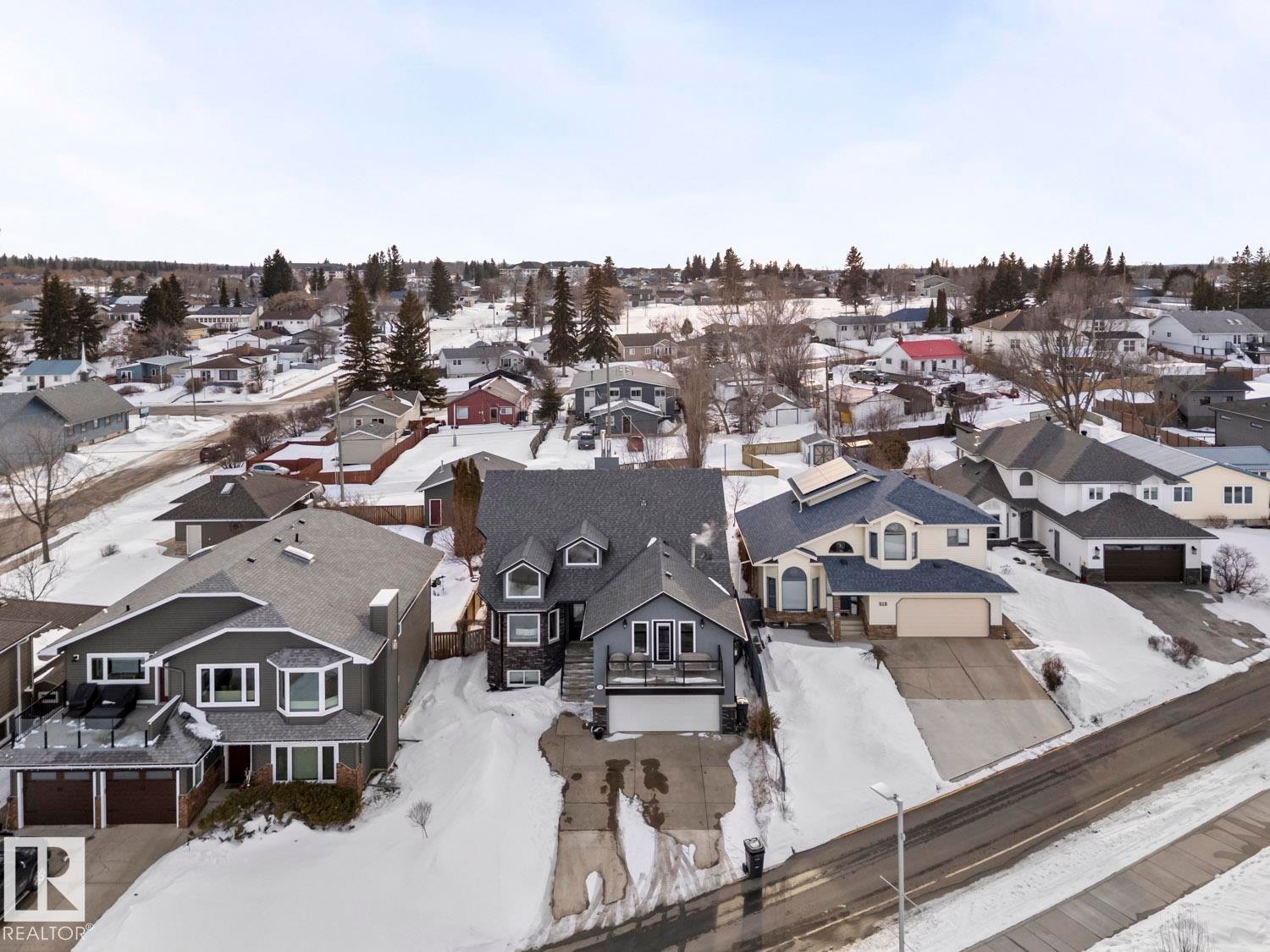 












515 Lakeshore Drive

,
Cold Lake,




AB
T9M 1A2

