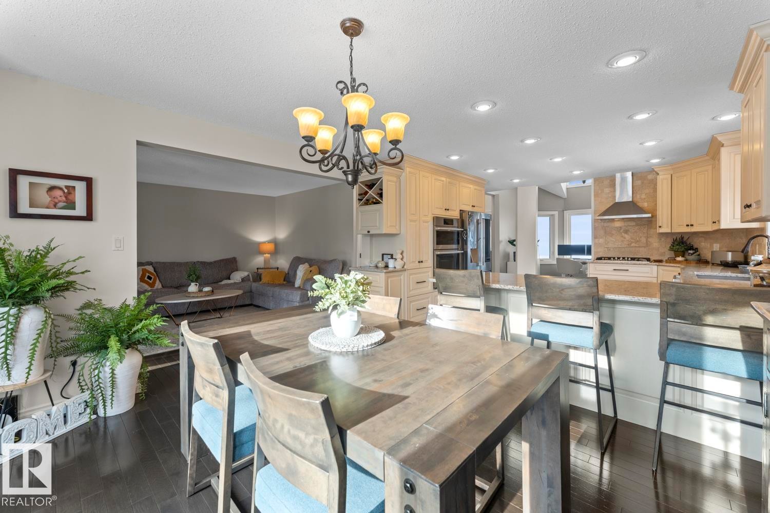 












515 Lakeshore Drive

,
Cold Lake,




AB
T9M 1A2

