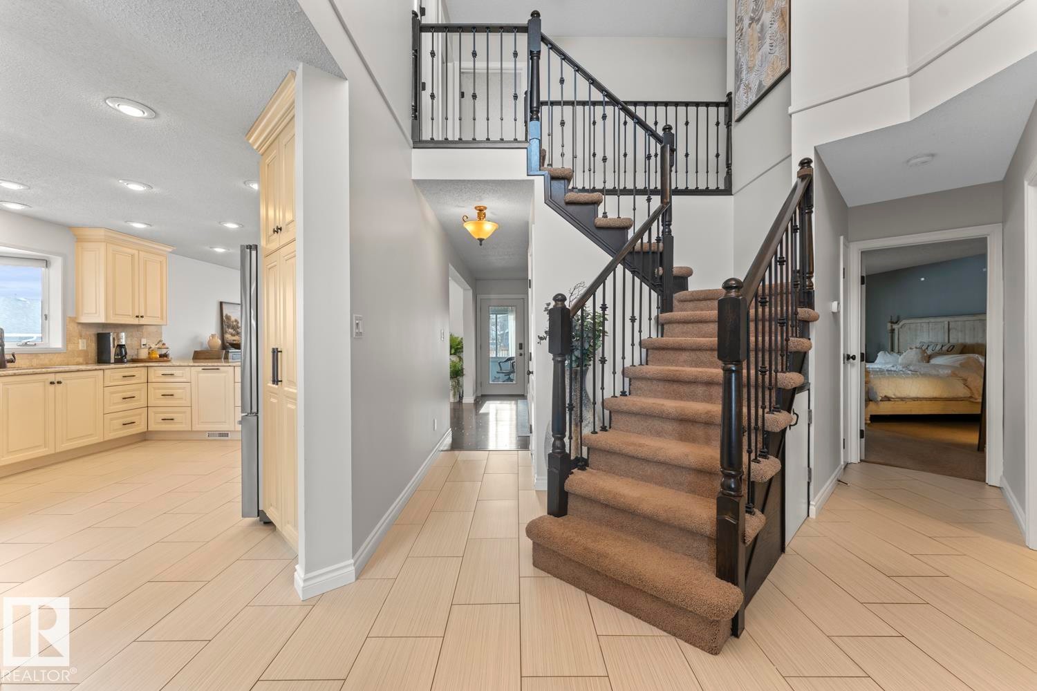 












515 Lakeshore Drive

,
Cold Lake,




AB
T9M 1A2

