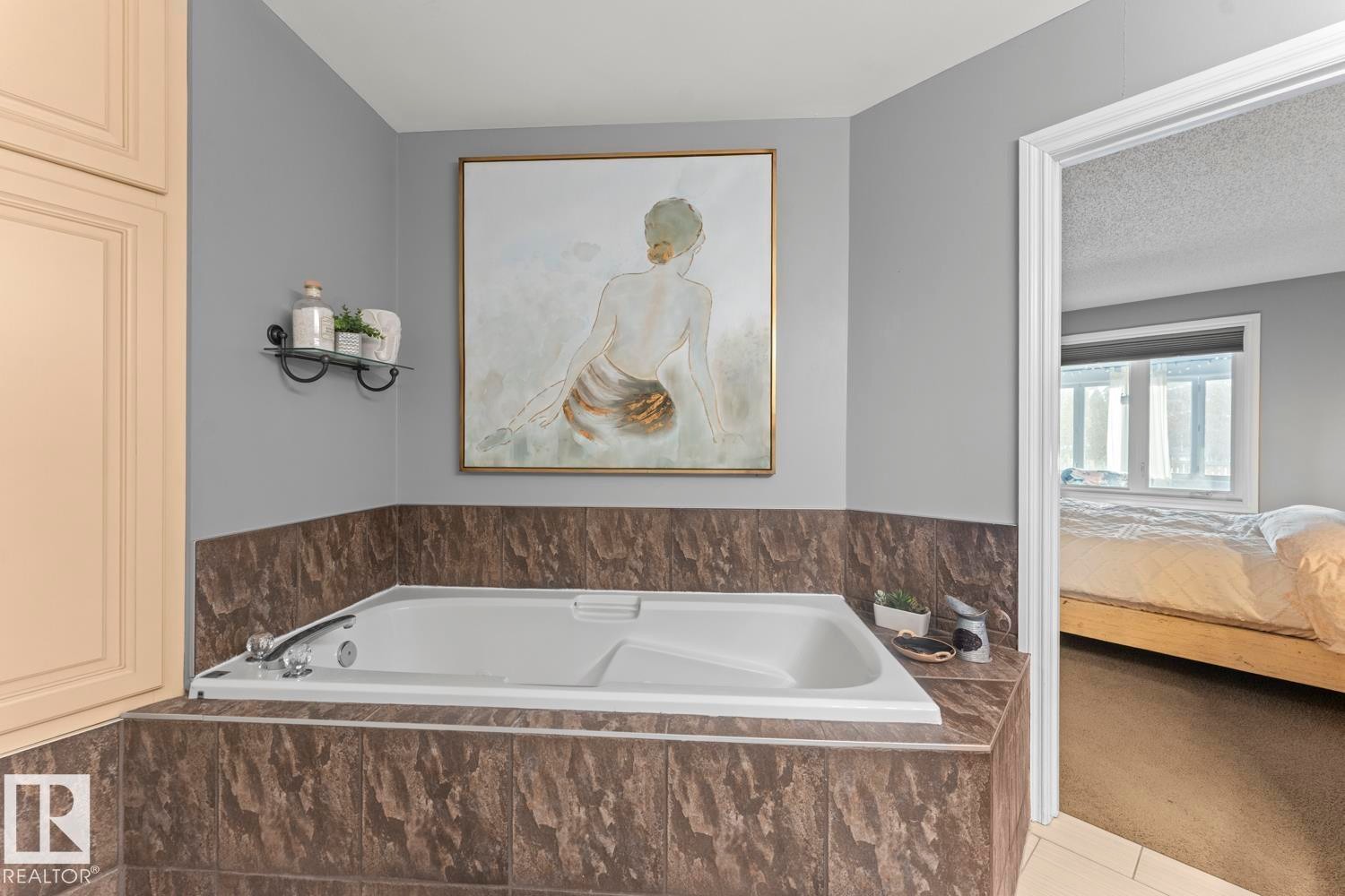 












515 Lakeshore Drive

,
Cold Lake,




AB
T9M 1A2

