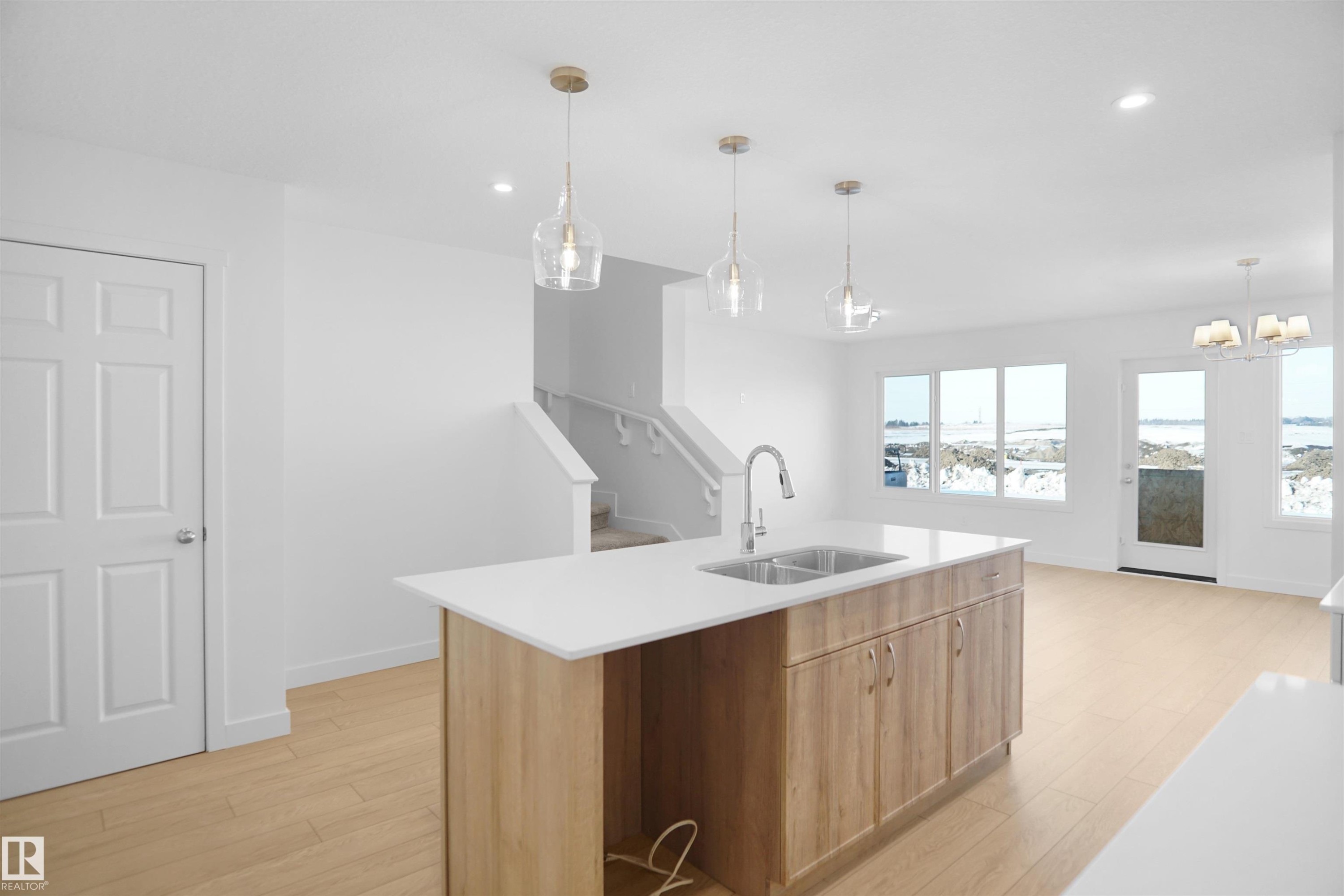 












1537 208 Street

,
Edmonton,




AB
T6W 5T6

