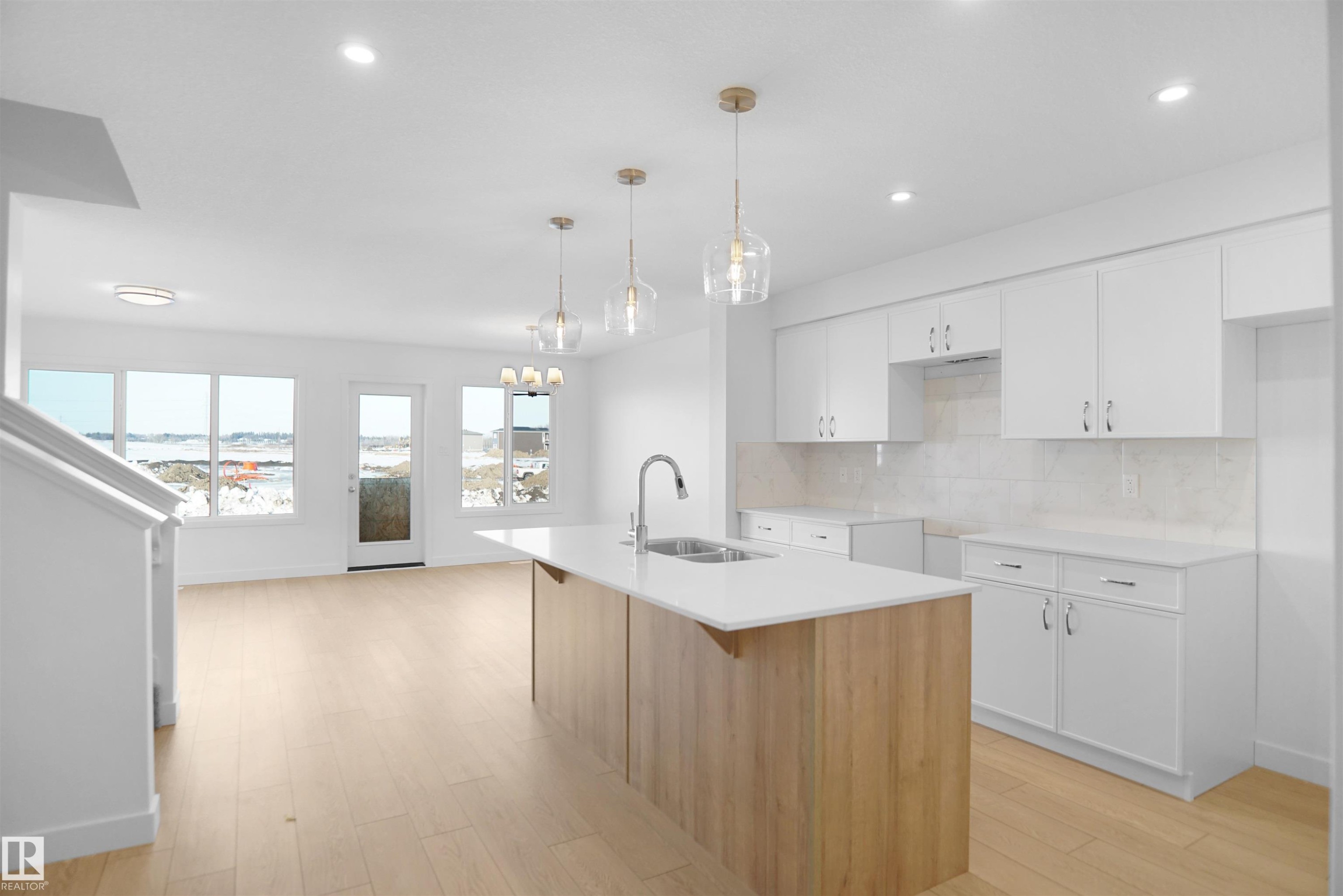 












1537 208 Street

,
Edmonton,




AB
T6W 5T6

