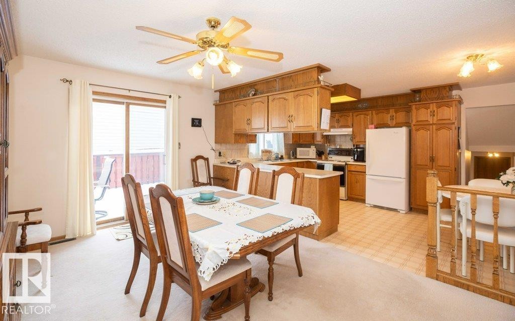 












11003 104 Street

,
Westlock,




AB
T7P 1G5

