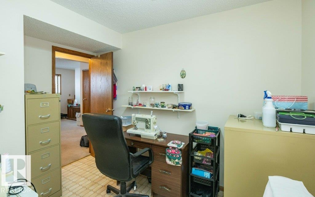 












11003 104 Street

,
Westlock,




AB
T7P 1G5

