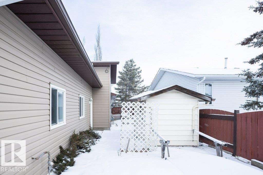 












11003 104 Street

,
Westlock,




AB
T7P 1G5

