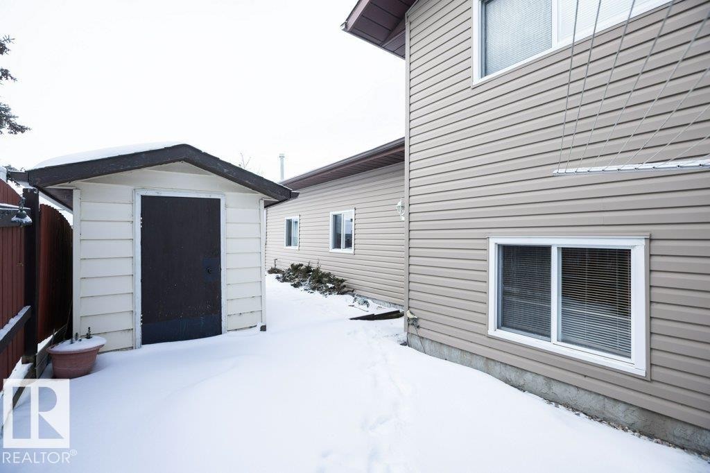 












11003 104 Street

,
Westlock,




AB
T7P 1G5

