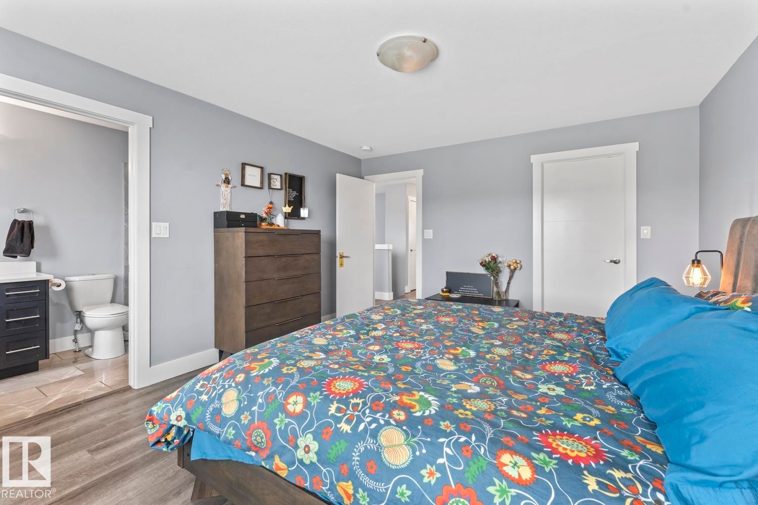 












6810A Tri City Way

,
Cold Lake,




AB
T9M 0L3

