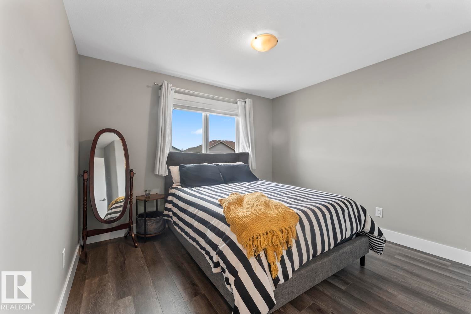 












6810A Tri City Way

,
Cold Lake,




AB
T9M 0L3


