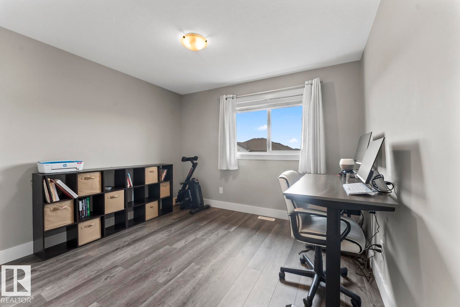












6810A Tri City Way

,
Cold Lake,




AB
T9M 0L3

