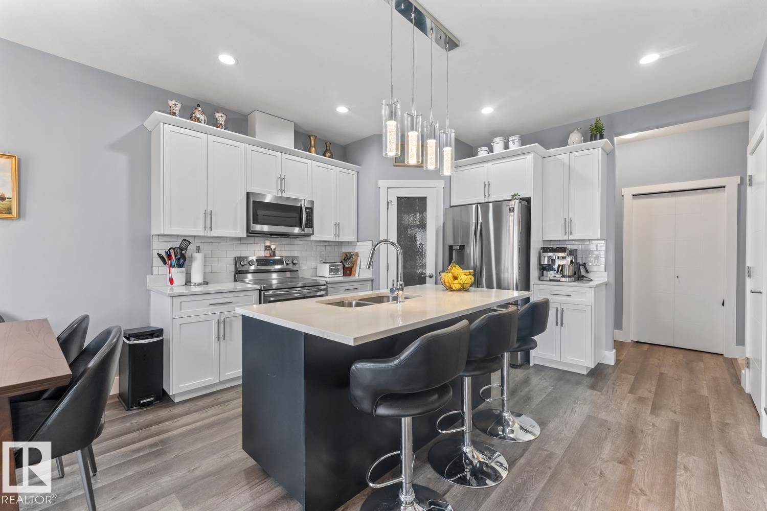 












6810A Tri City Way

,
Cold Lake,




AB
T9M 0L3

