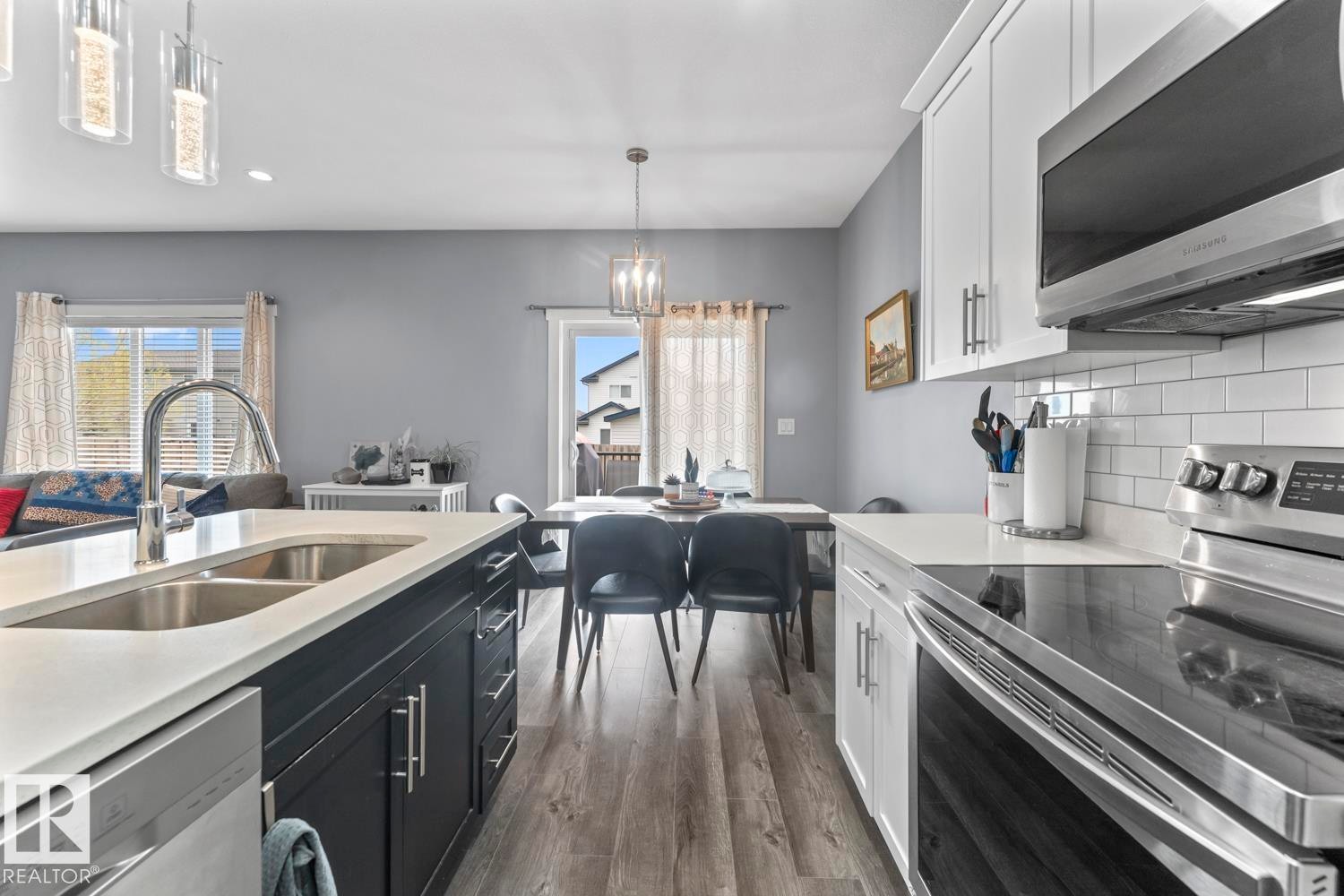 












6810A Tri City Way

,
Cold Lake,




AB
T9M 0L3

