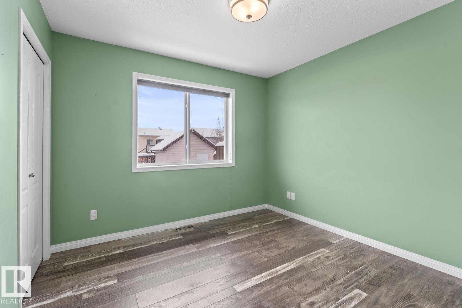 












4706 63 Avenue

,
Cold Lake,




AB
T9M 2E5

