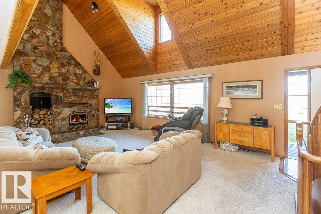 












8 Sunrise DR Summer Village of Larkspur

,
Rural Westlock County,




AB
T0G 0S0

