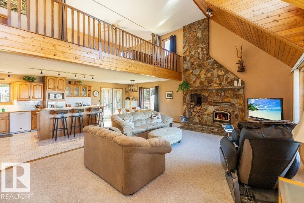 












8 Sunrise DR Summer Village of Larkspur

,
Rural Westlock County,




AB
T0G 0S0

