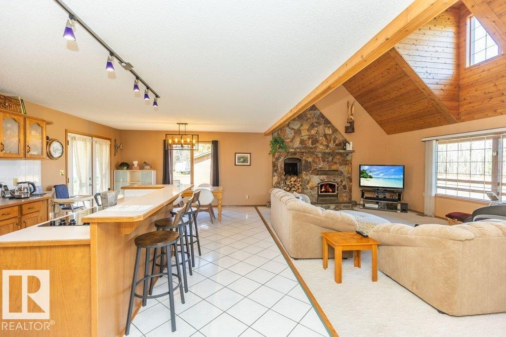 












8 Sunrise DR Summer Village of Larkspur

,
Rural Westlock County,




AB
T0G 0S0

