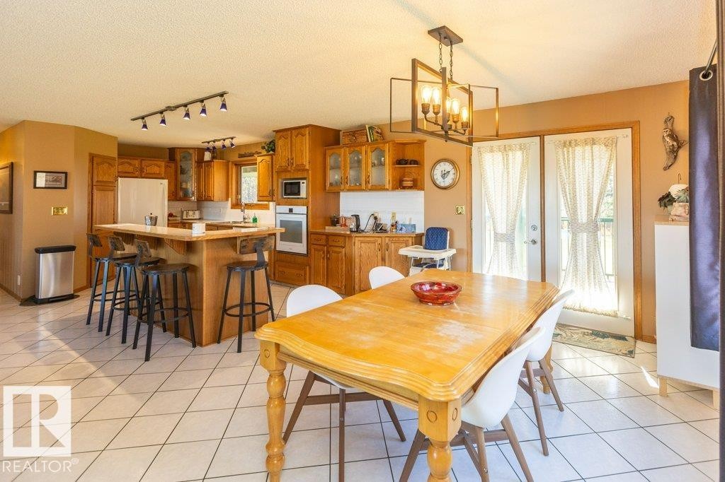 












8 Sunrise DR Summer Village of Larkspur

,
Rural Westlock County,




AB
T0G 0S0

