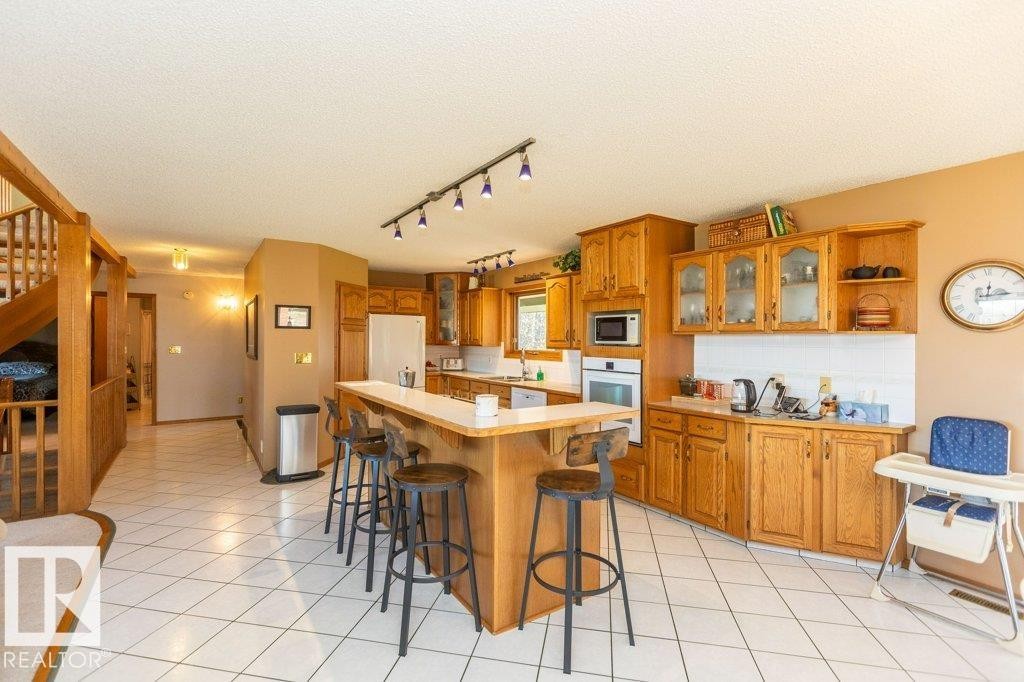 












8 Sunrise DR Summer Village of Larkspur

,
Rural Westlock County,




AB
T0G 0S0


