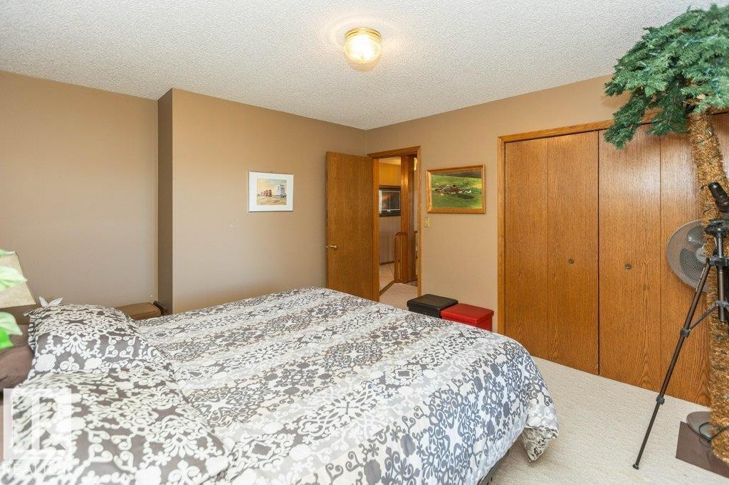 












8 Sunrise DR Summer Village of Larkspur

,
Rural Westlock County,




AB
T0G 0S0

