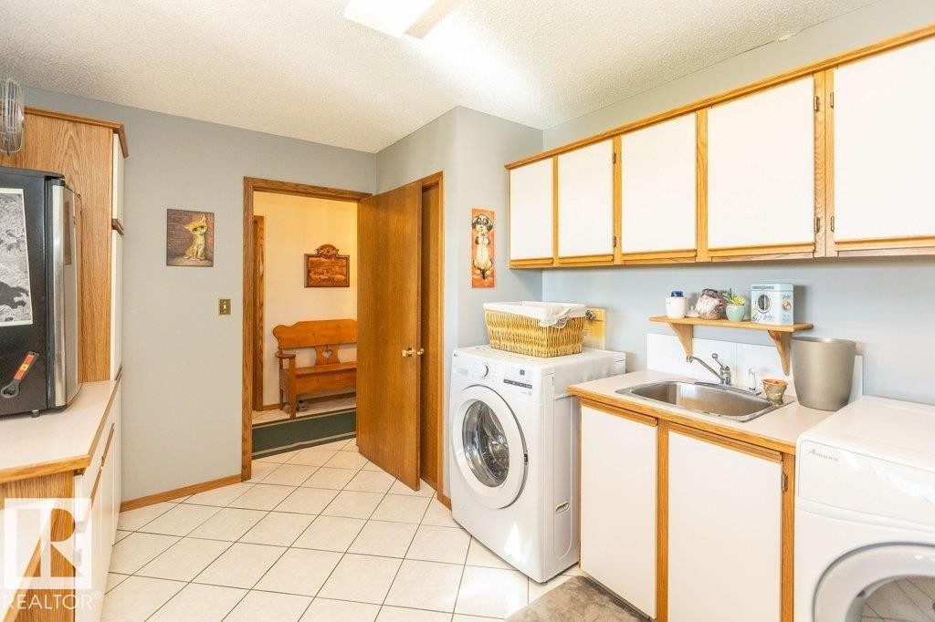












8 Sunrise DR Summer Village of Larkspur

,
Rural Westlock County,




AB
T0G 0S0

