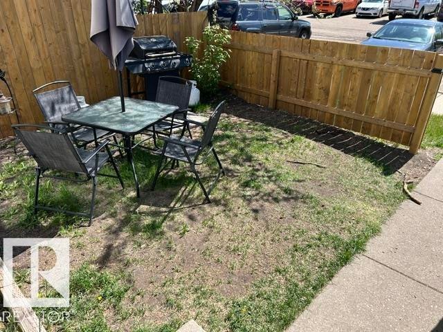 












51 Mcleod Place

,
Edmonton,




AB
T5A 3A8

