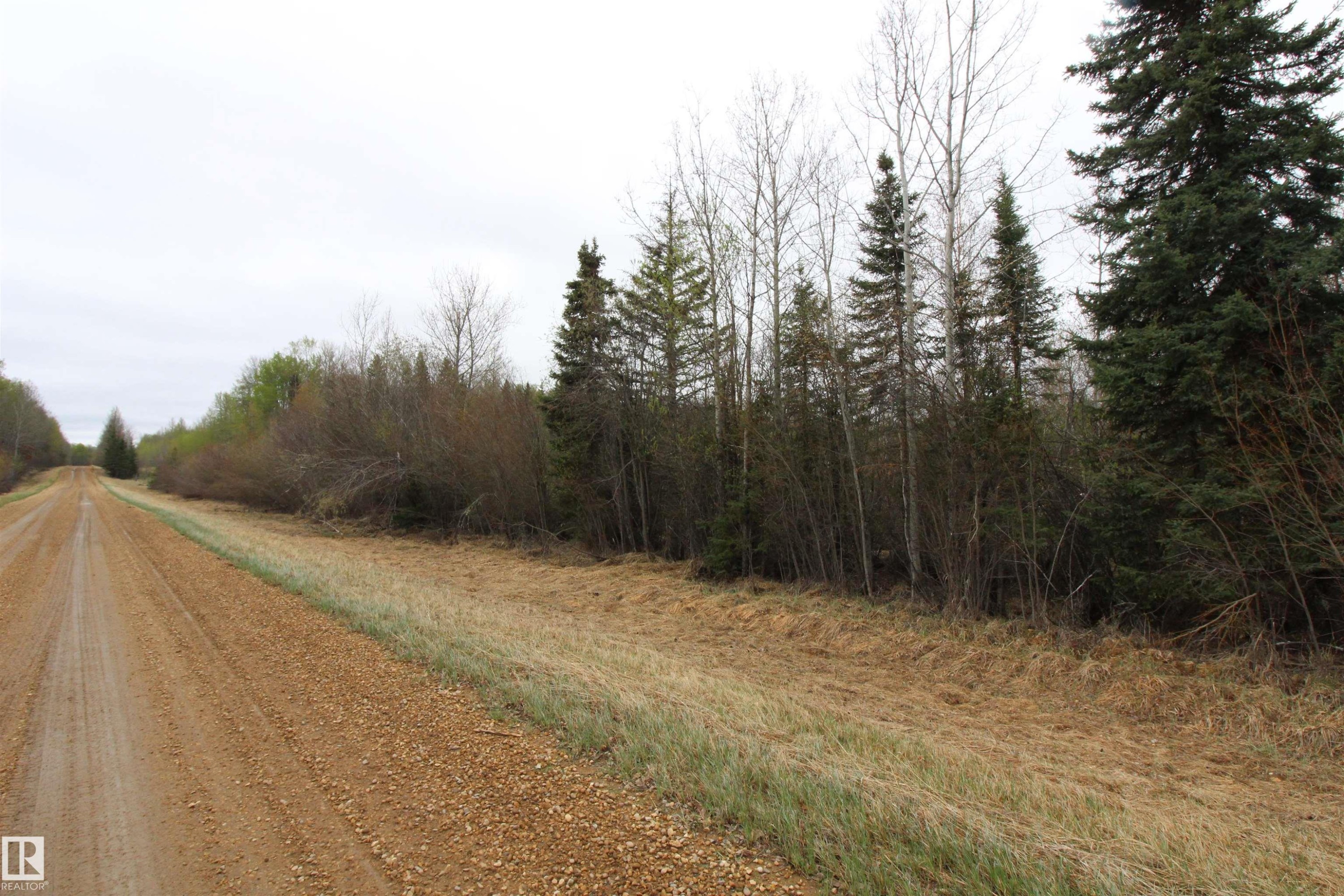 












Hwy 2 RR 263

,
Rural Lesser Slave River M.D.,







AB
T0G 2B0

