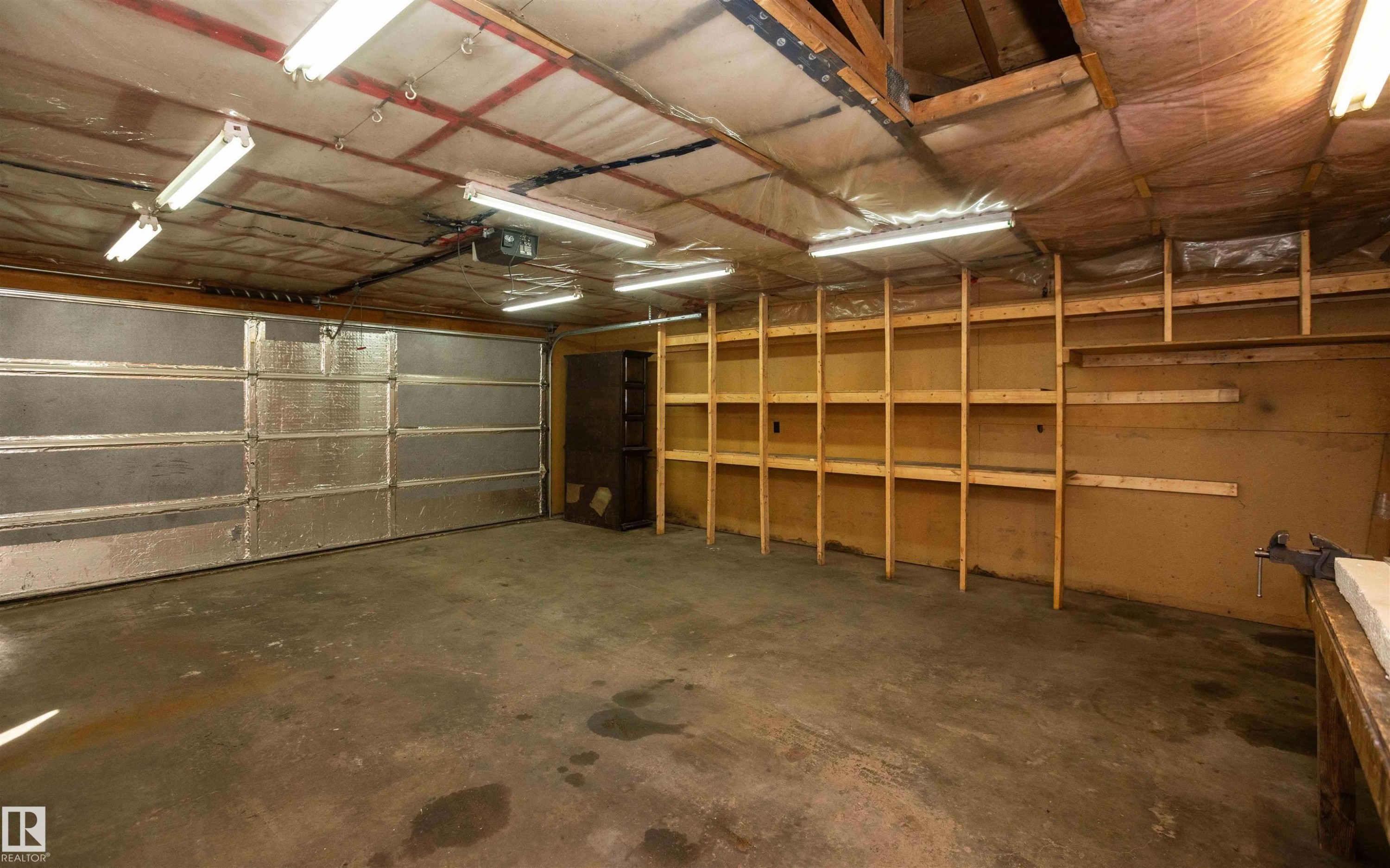












4414 54 Avenue

,
Barrhead,




AB
T7N 1J9

