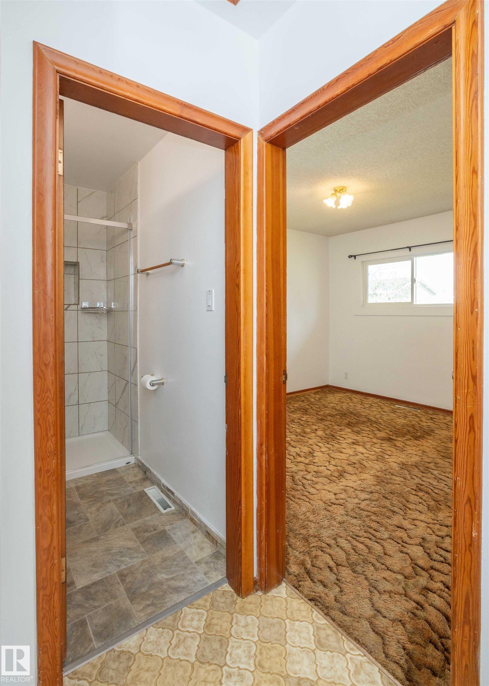 












4414 54 Avenue

,
Barrhead,




AB
T7N 1J9

