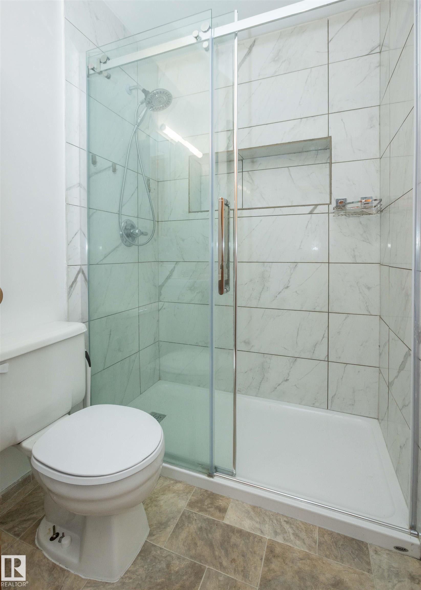 












4414 54 Avenue

,
Barrhead,




AB
T7N 1J9

