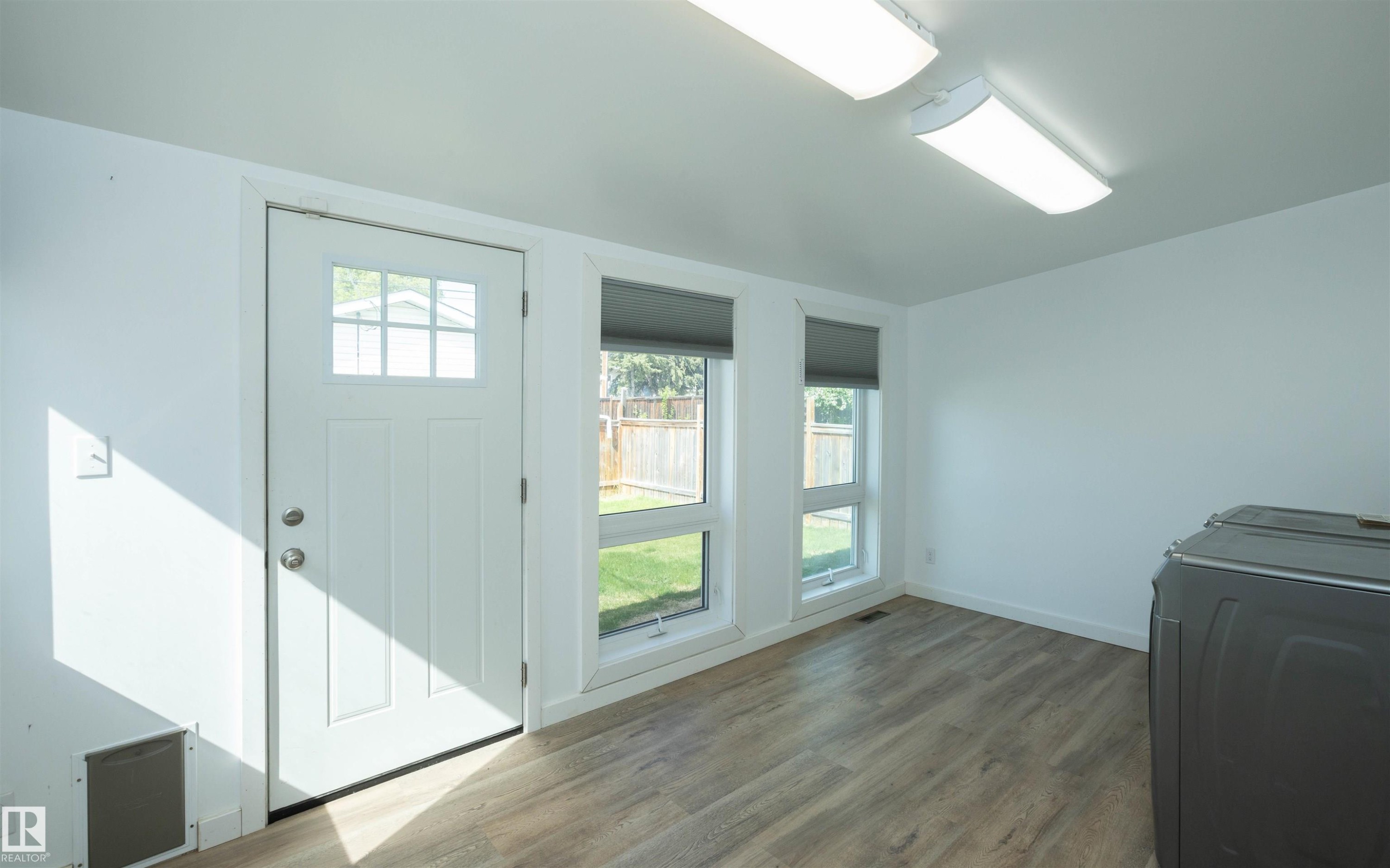 












4414 54 Avenue

,
Barrhead,




AB
T7N 1J9


