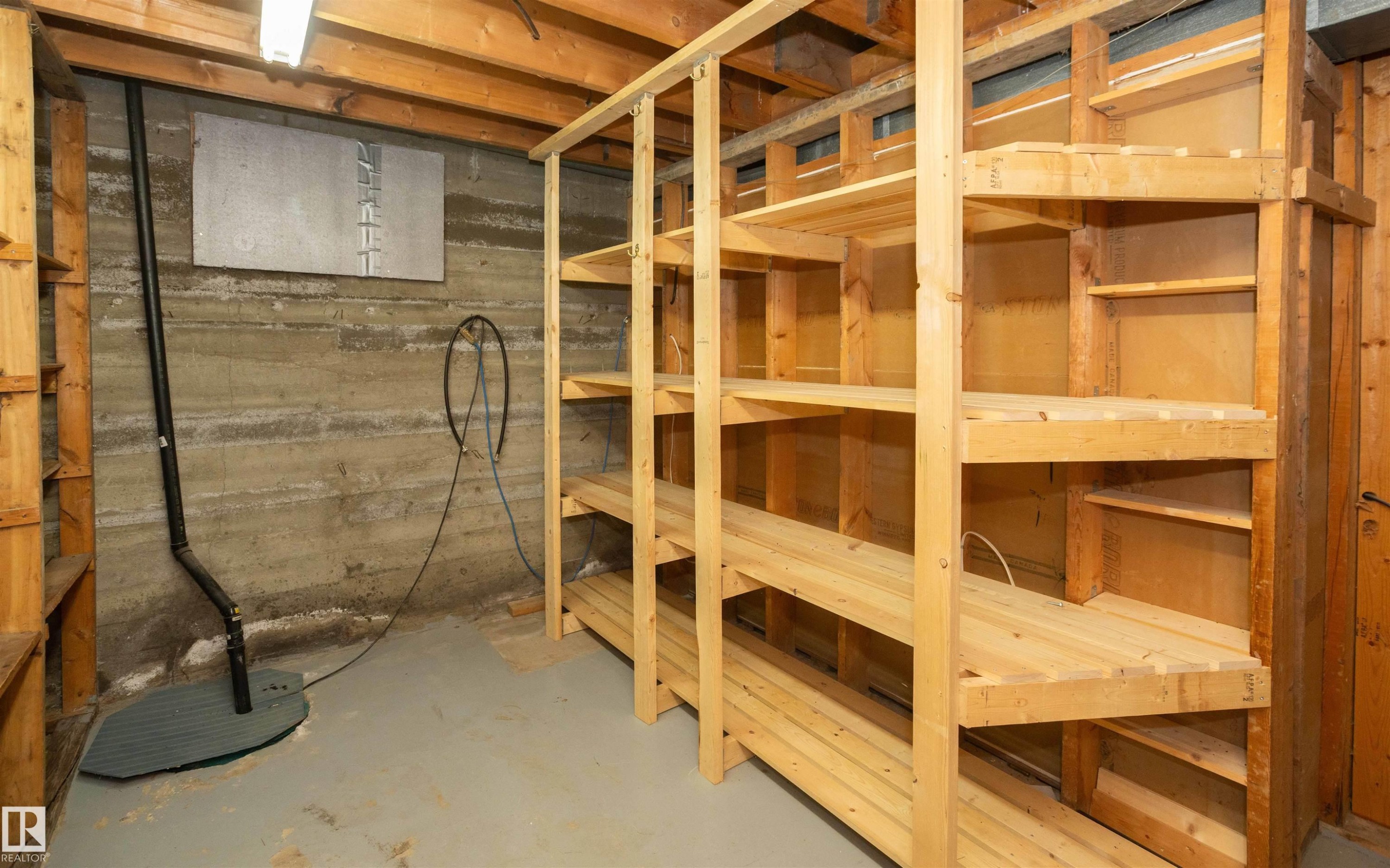












4414 54 Avenue

,
Barrhead,




AB
T7N 1J9

