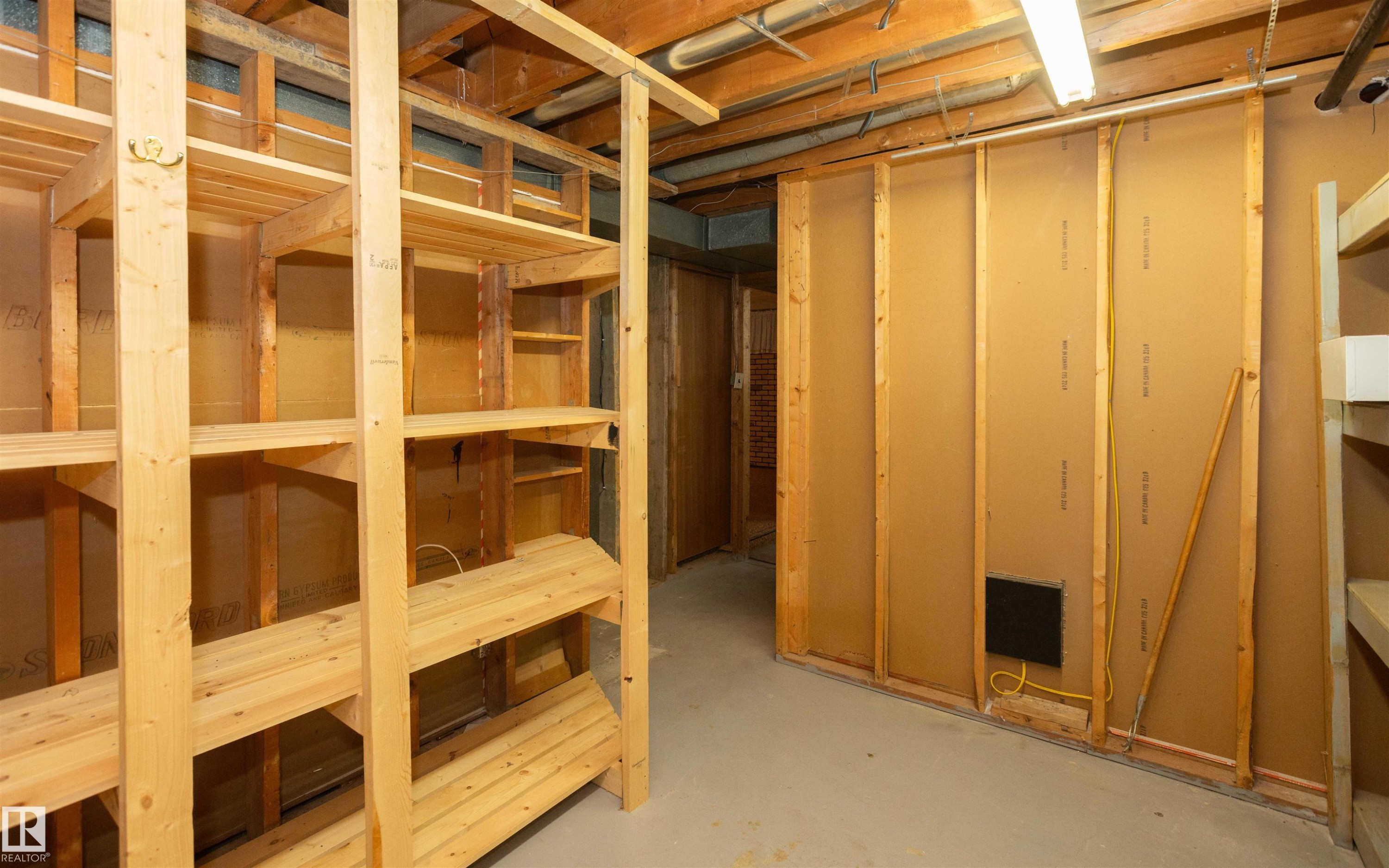 












4414 54 Avenue

,
Barrhead,




AB
T7N 1J9

