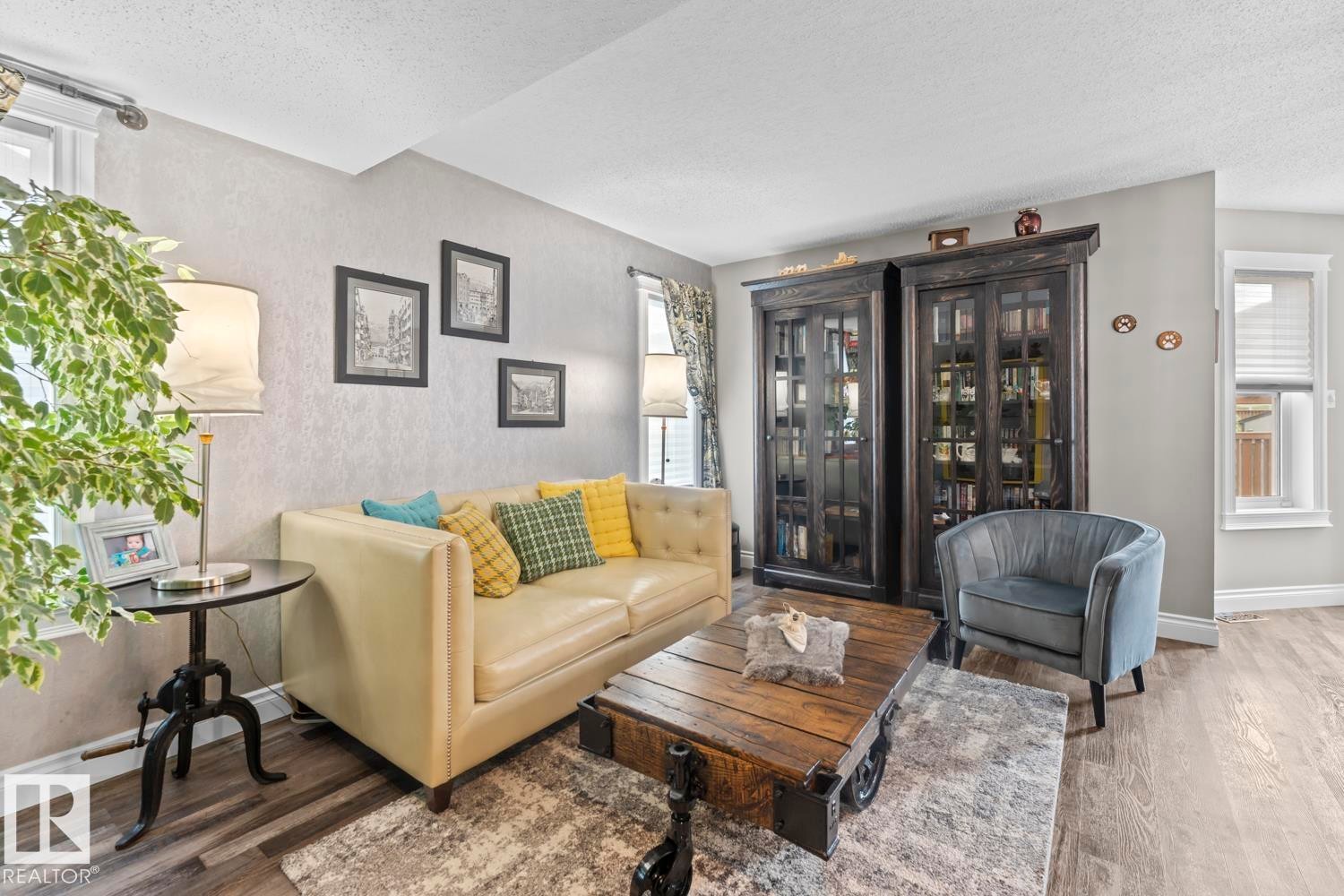 












13 Sammut Place

,
Cold Lake,




AB
T9M 1L5

